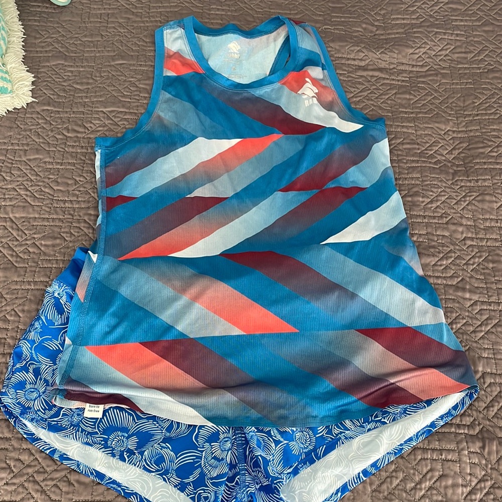 Run in rabbit rad tank shorts catch me if you can